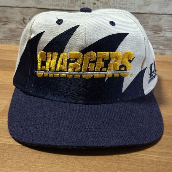 Vintage San Diego Chargers Logo Athletic Sharktooth Snapback Hat - Picture 1 of 12